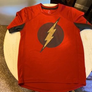 SZ M (8) Boys Short Sleeve The Flash Athletic Shirt
